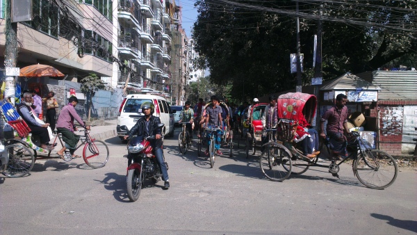 Crowded street in Dhaka