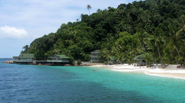 Pulau Rawa looks like paradise